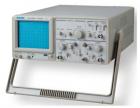 雙通道 40MHz; 高靈敏度 1mV/DIV , Z 軸調(diào)制輸入功能 ;全編碼掃速、衰減開(kāi)關(guān)，輕巧、可靠 . 
