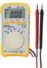 數(shù)字萬用表 DT-112  具備5大功能,直流電壓;交流電壓
;直流電流;交流電流,電阻;短路蜂鳴測(cè)試;二極管測(cè)試，包括數(shù)據(jù)保持，最大值保持和自動(dòng)關(guān)機(jī)