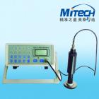 技術(shù)參數(shù)：
示值范圍：HRC15-70/HB100-550/HV100-999
顯示精度：±1洛氏C硬度單位
壓頭規(guī)格：136金剛石角錐體
接觸壓力：均勻的接觸壓力12 N±1N
使用電源：AC220V±10%/ DC5V
外形尺寸：210×225×90MM
儀器重量：2KG
